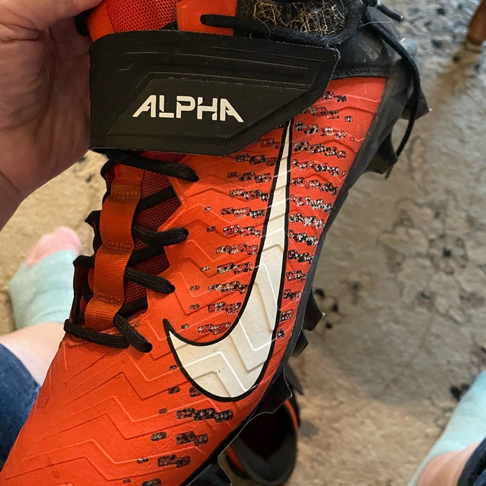 Nike Football Men’s Alpha Cleats! Size 12, orange & black!